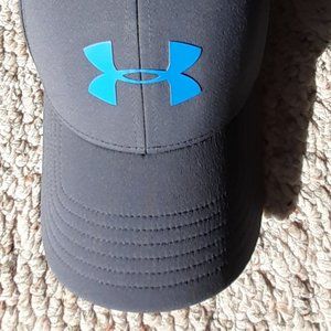 Under Armour Hat, size M